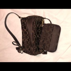 Small coach purse with matching wristlet